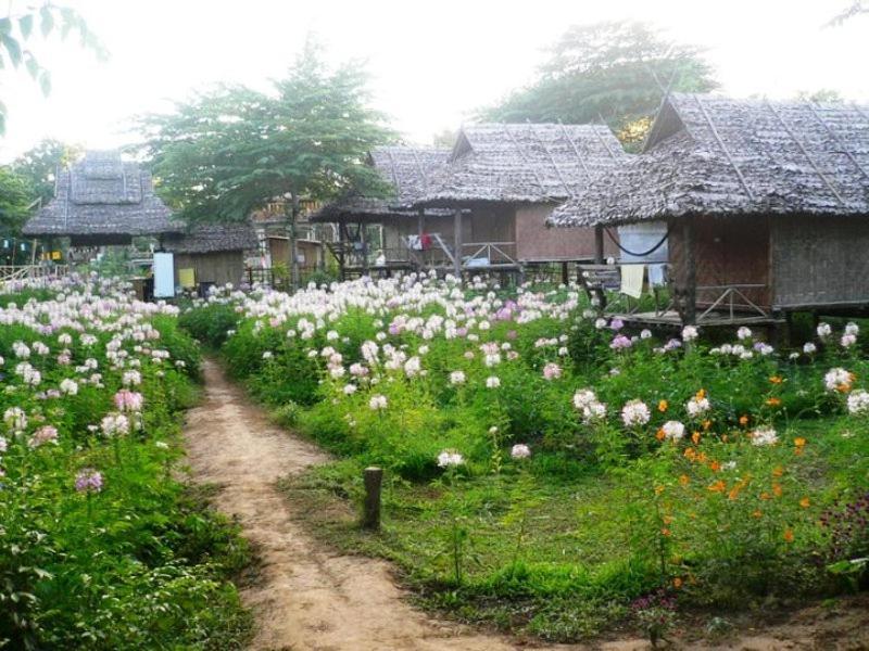 Family Hut Pai Hotel Exterior foto