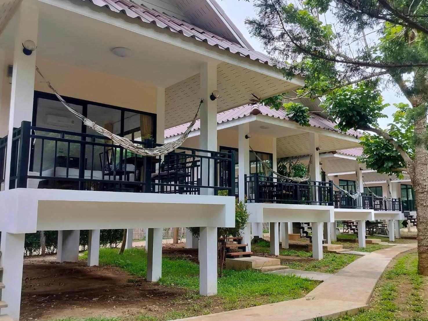 Family Hut Pai Hotel Exterior foto